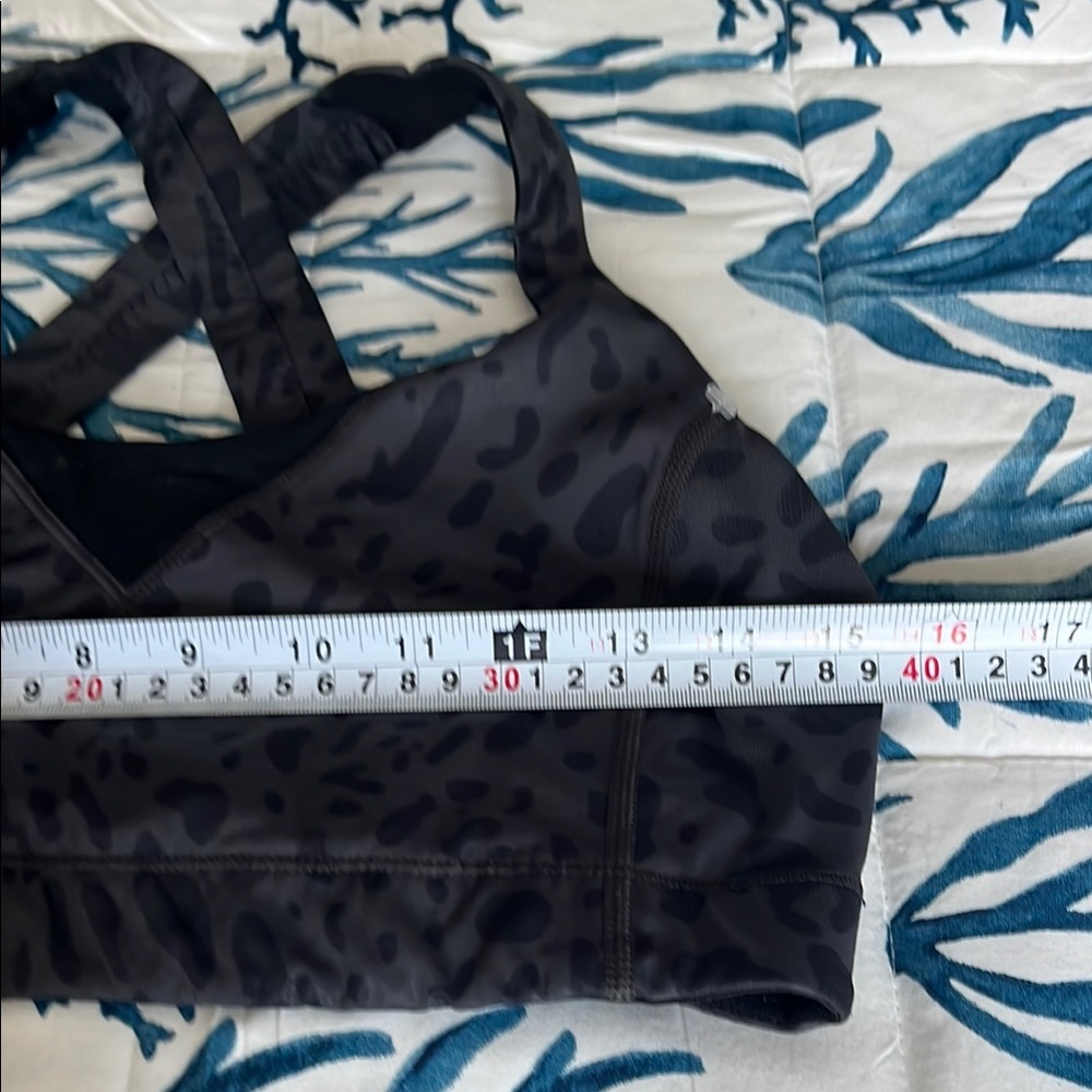 Lululemon Black Sports Bra Ultimate Comfort - Picture 5 of 5